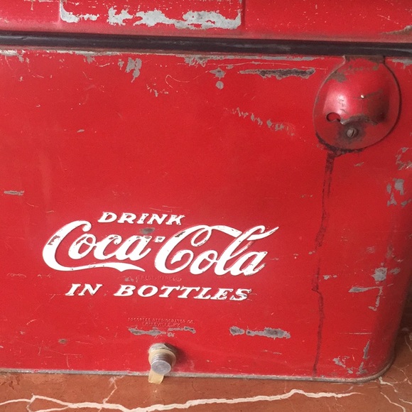 Vintage Coca Cola ice cooler 🥤 - Picture 2 of 7